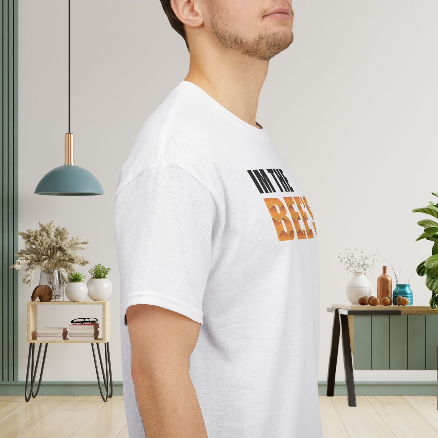 I'm the Bee's Knees Obviously Sweet As Honey Funny Motivational Bee Lover Design Unisex T Shirt