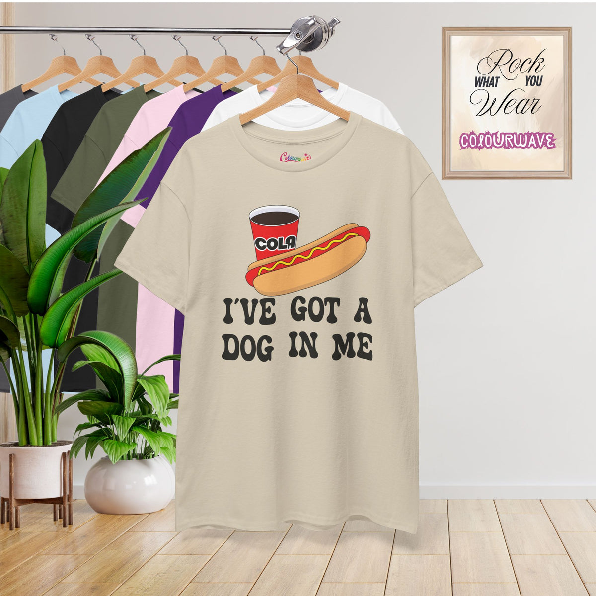 I've Got a Dog in Me Funny Hot Dog T-Shirt | Hot Dog Lover Gift Black