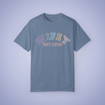 Wifey Est 2025 Newlywed Comfort T Shirt