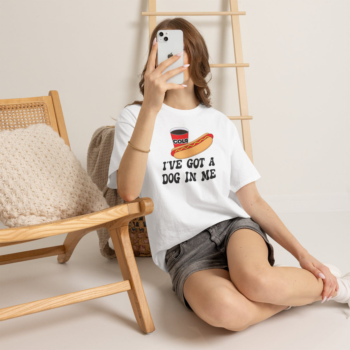 I've Got a Dog in Me Funny Hot Dog T-Shirt | Hot Dog Lover Gift Black